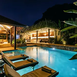Villa Besok, Seminyak (Bali)