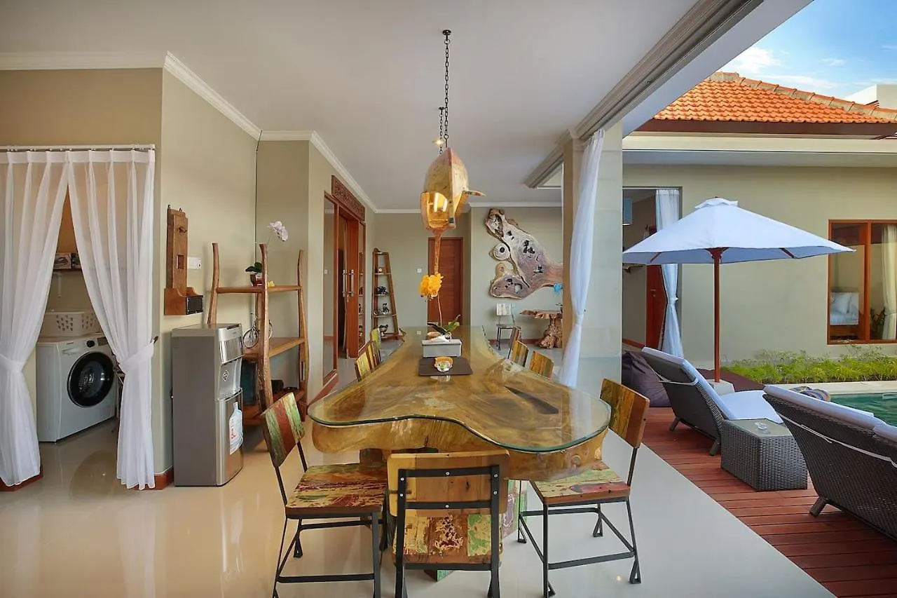 Kae Villa Anggrek Seminyak