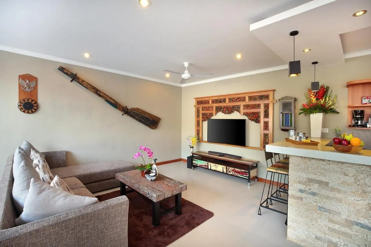 Kae Villa Anggrek スミニャック